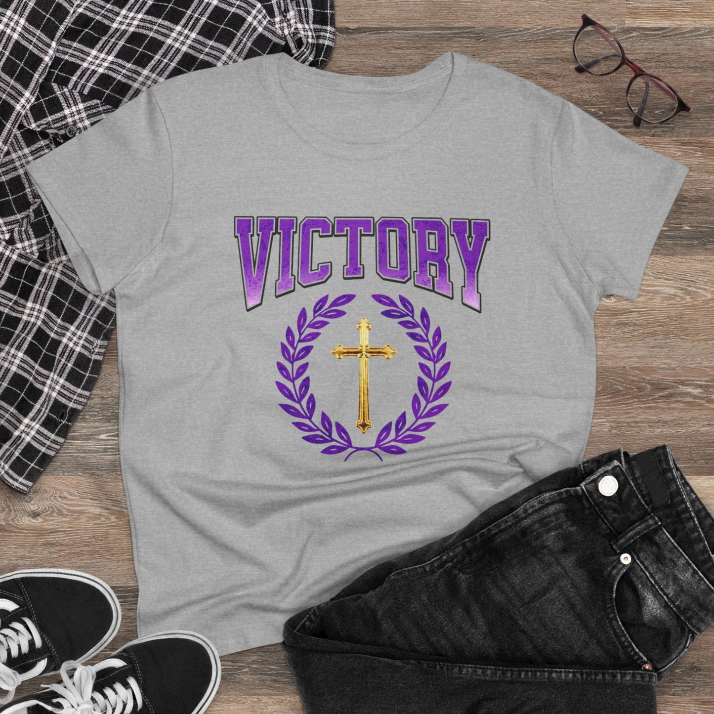 Divine Victory Women’s Tee – Victory in Every Step