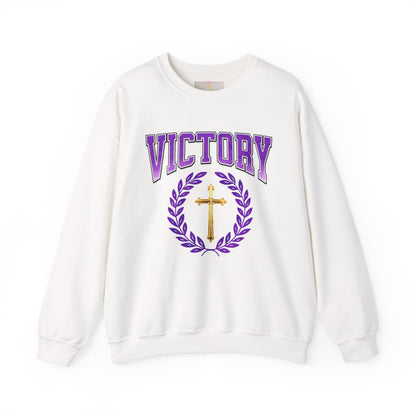 Victory in Christ Men’s Sweater – Crowned in Faith