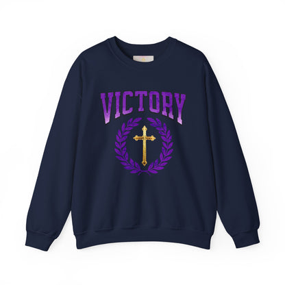 Victory in Christ Men’s Sweater – Crowned in Faith