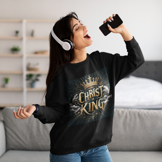 Women’s “Christ is King” Christian Sweatshirt – Bold Faith Statement Pullover