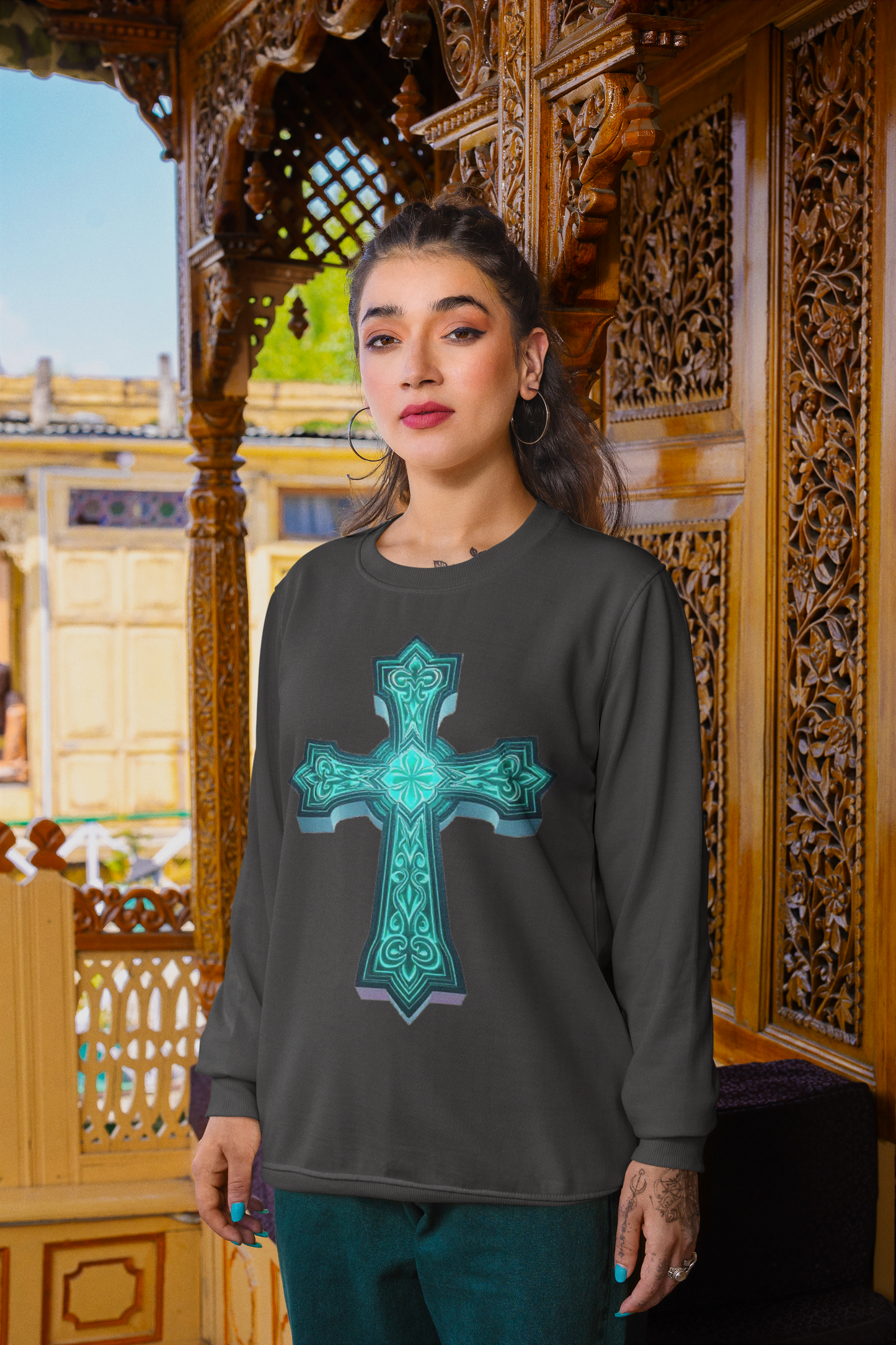 Women’s Radiant Light Sweatshirt – Luminous Cross Design