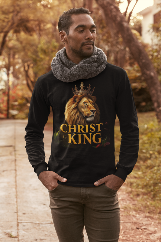 Christ is King (Lion Ed) – Men’s Christian Sweatshirt