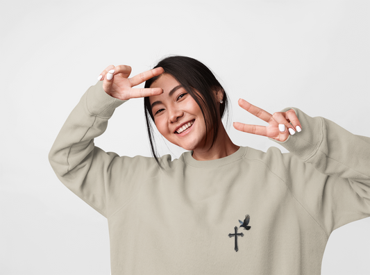 God’s Grace: Cross & Ravens Women's Sweatshirt