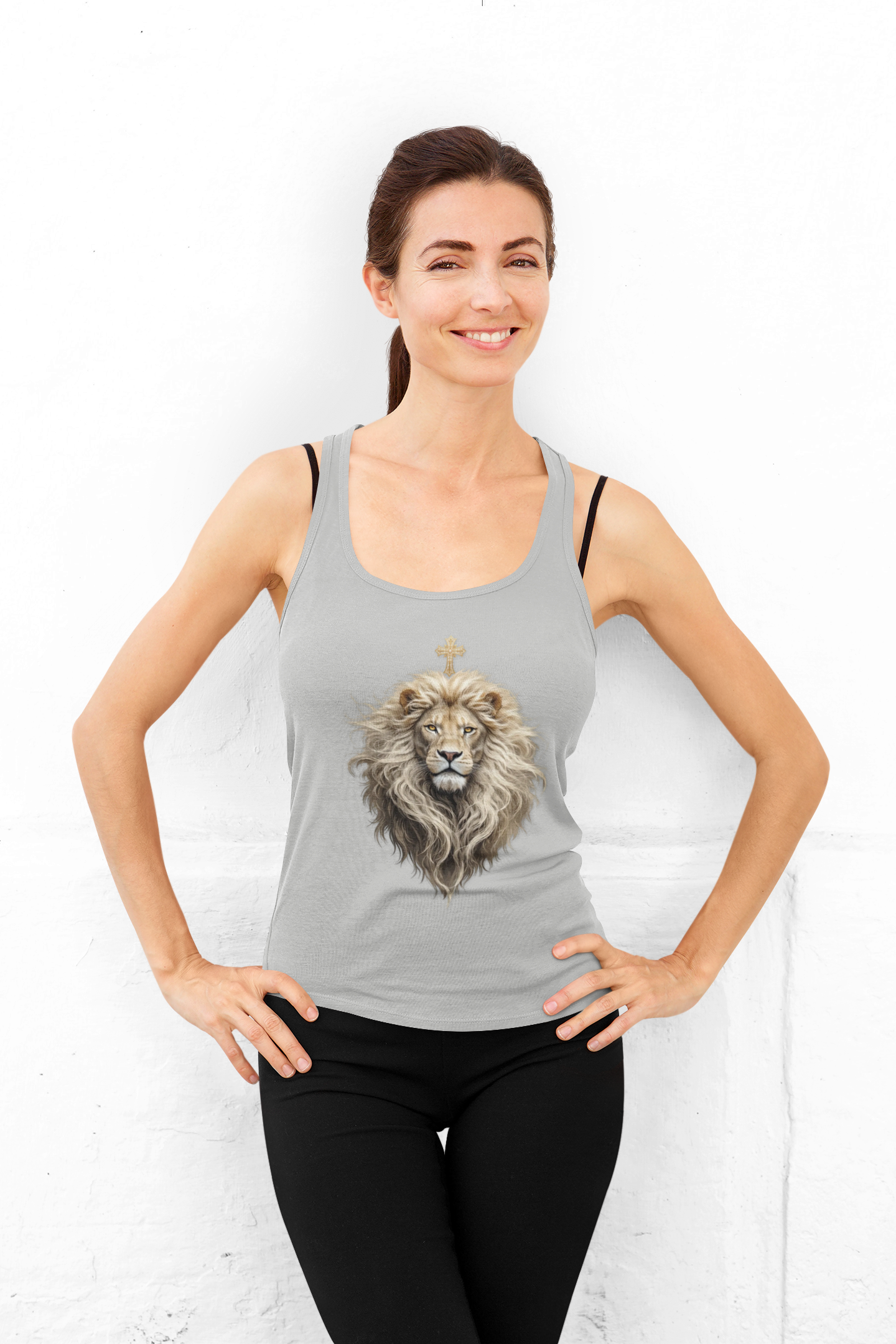 Christ is King (Lion of Judah) - Women's Christian Tank Top
