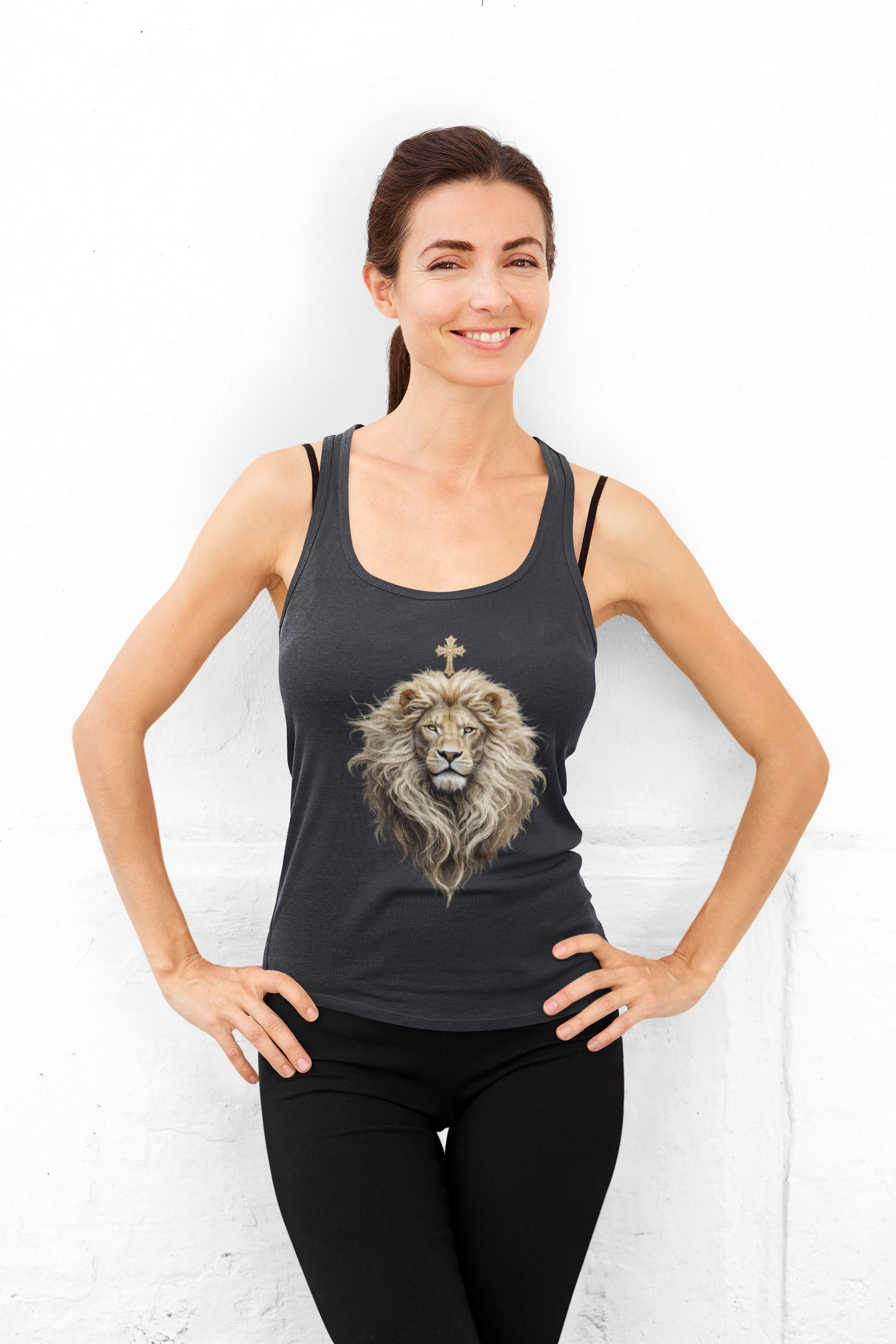 Christ is King (Lion of Judah) - Women's Christian Tank Top