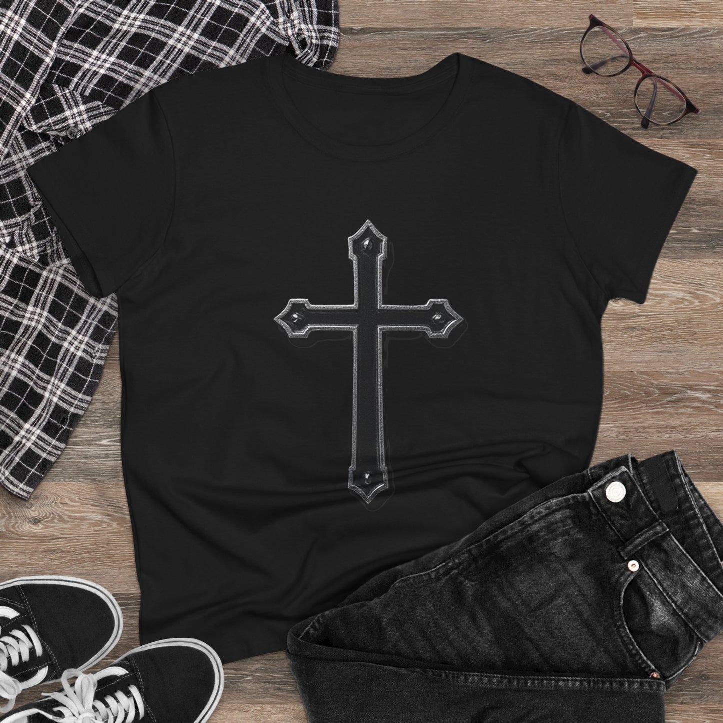 Warrior’s Black Cross Women’s Christian T-Shirt | Ephesians 6:11