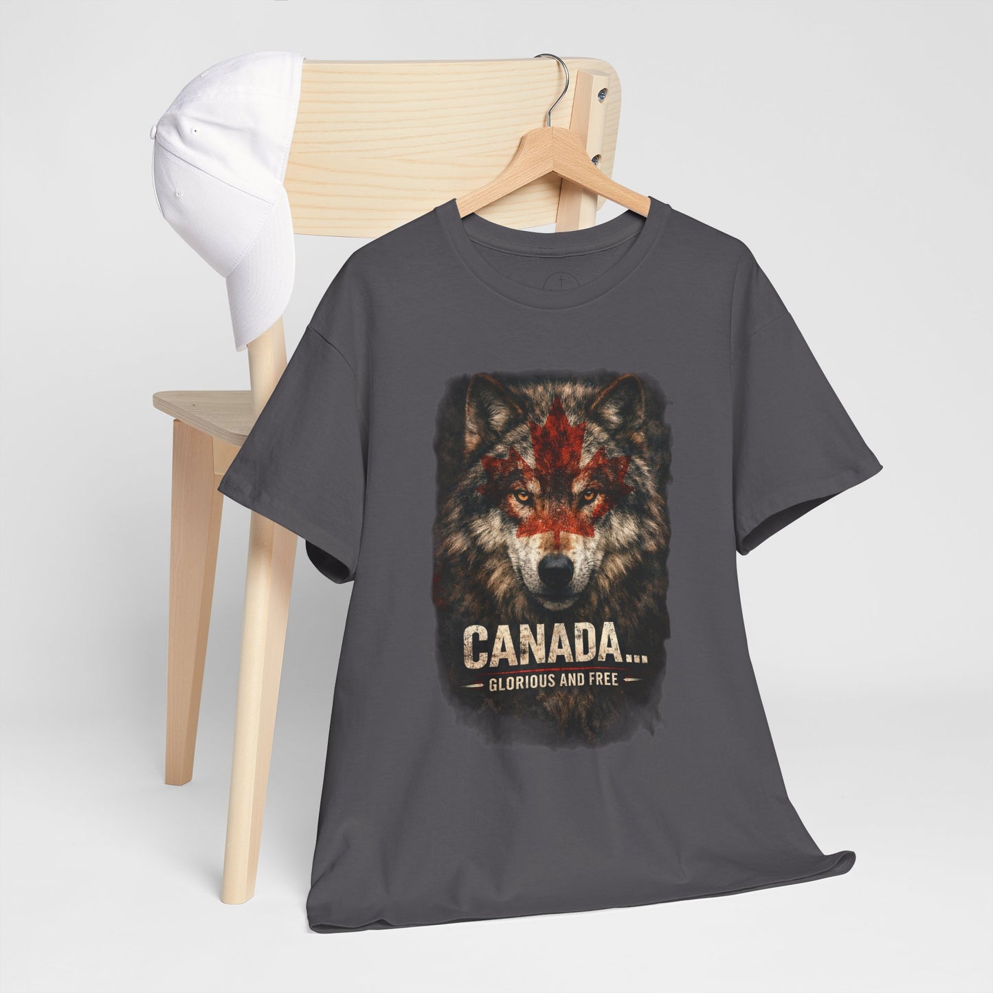 War Paint – Canada: Glorious and Free Men's T-Shirt