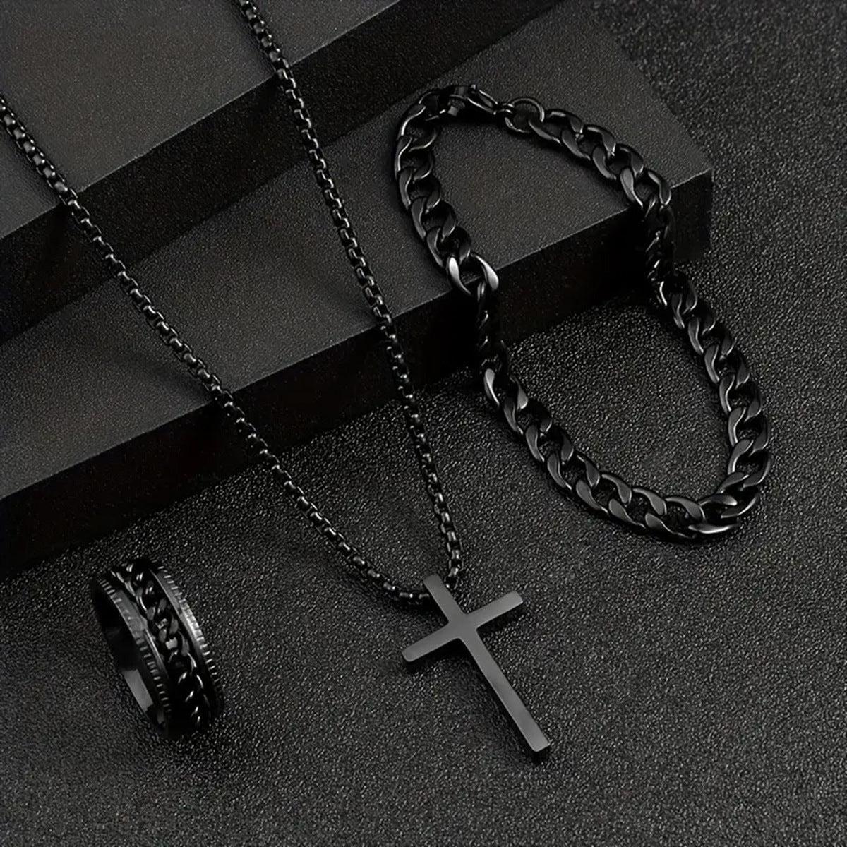 The Resolute Cross Set