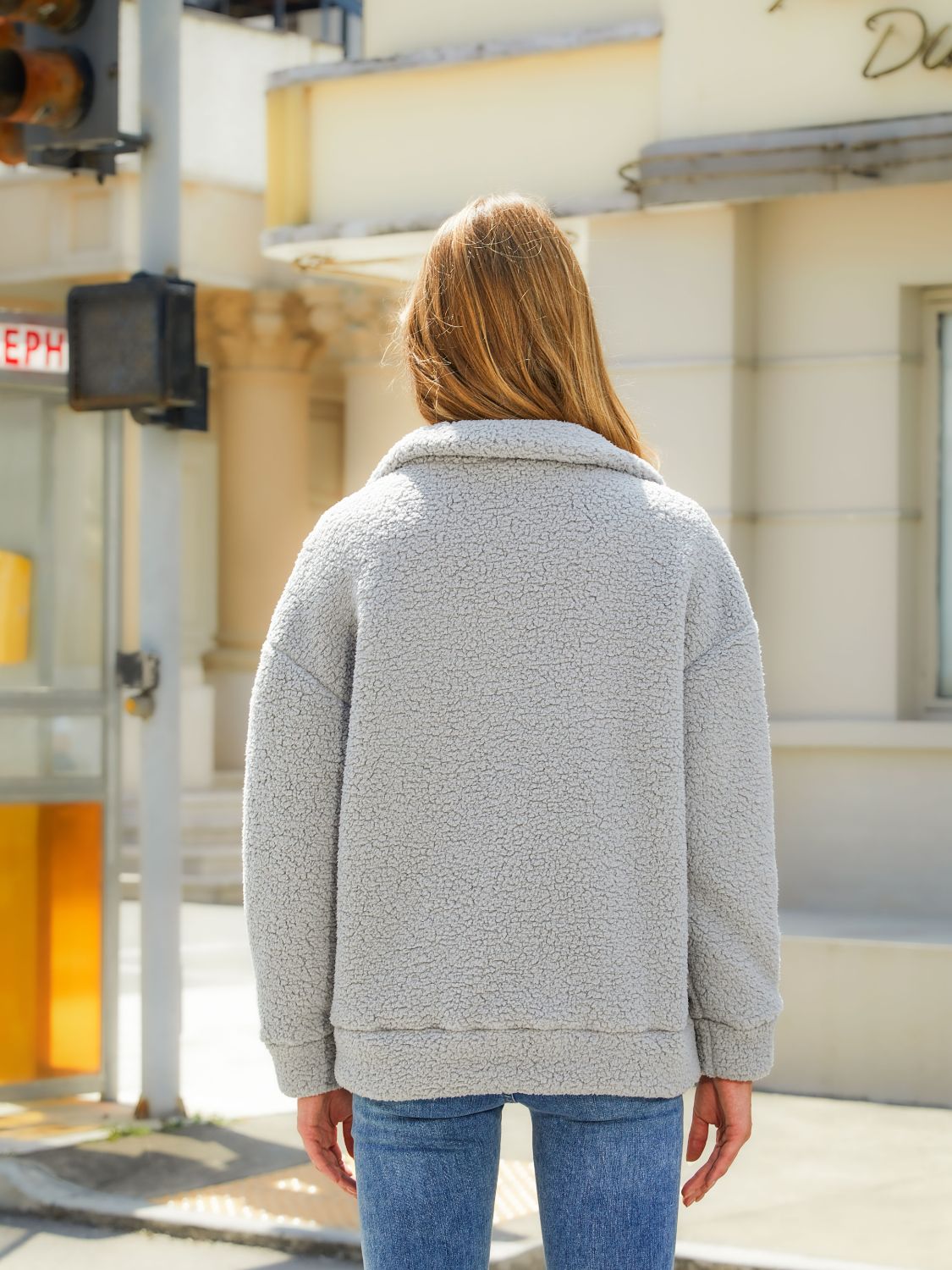 533e41d472fd40c897e5ef59645f81b1-Max