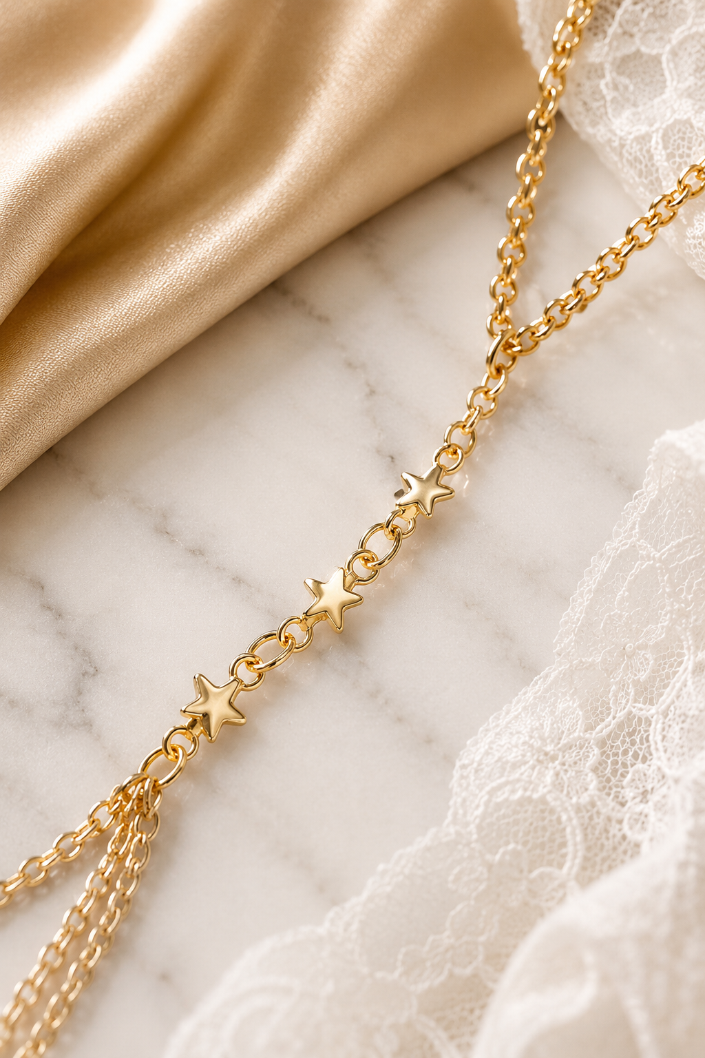 Angelic Touch Simple Star Chain Finger Chain