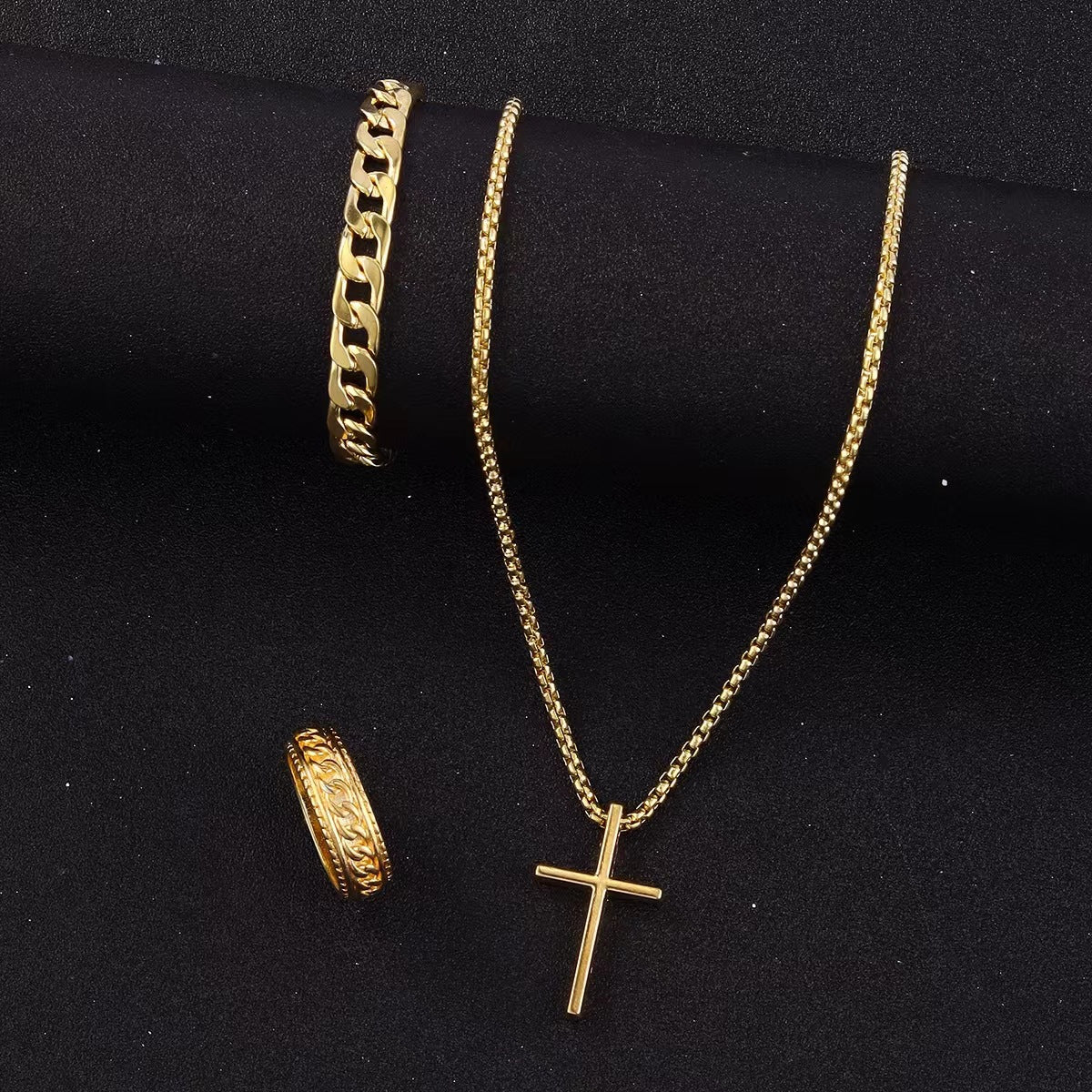 The Resolute Cross Set